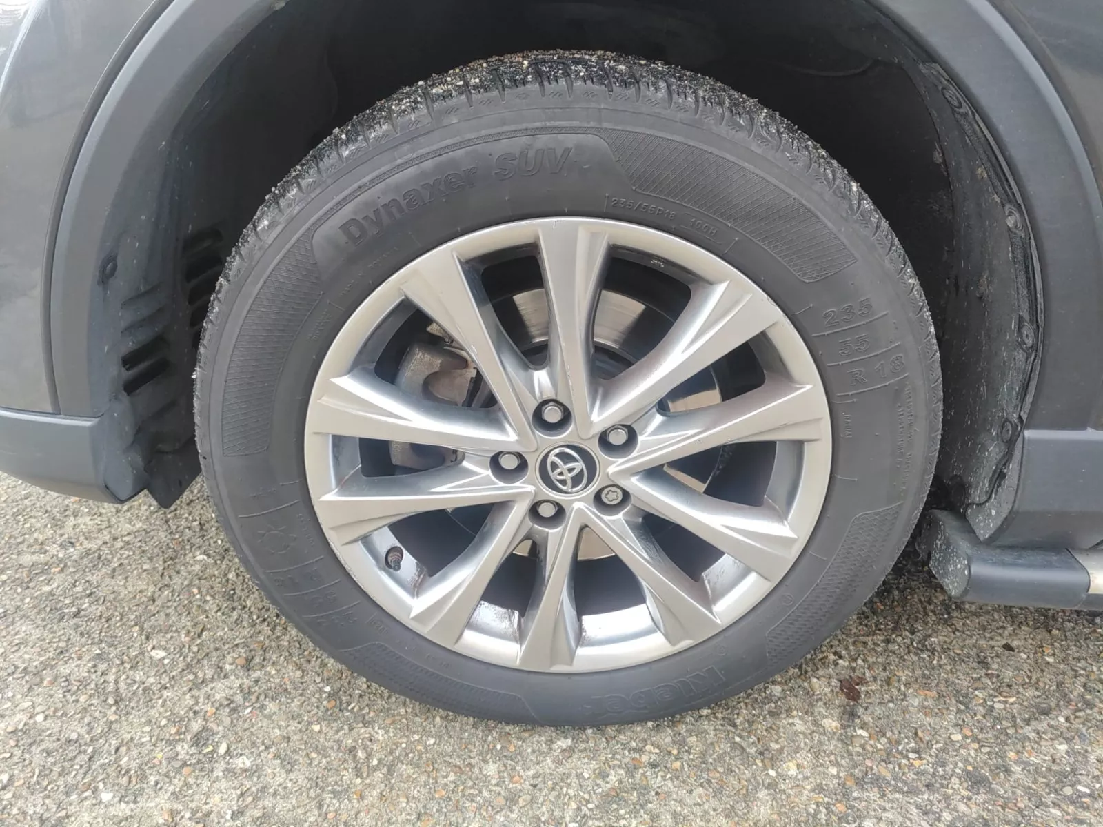 Photo de TOYOTA RAV4