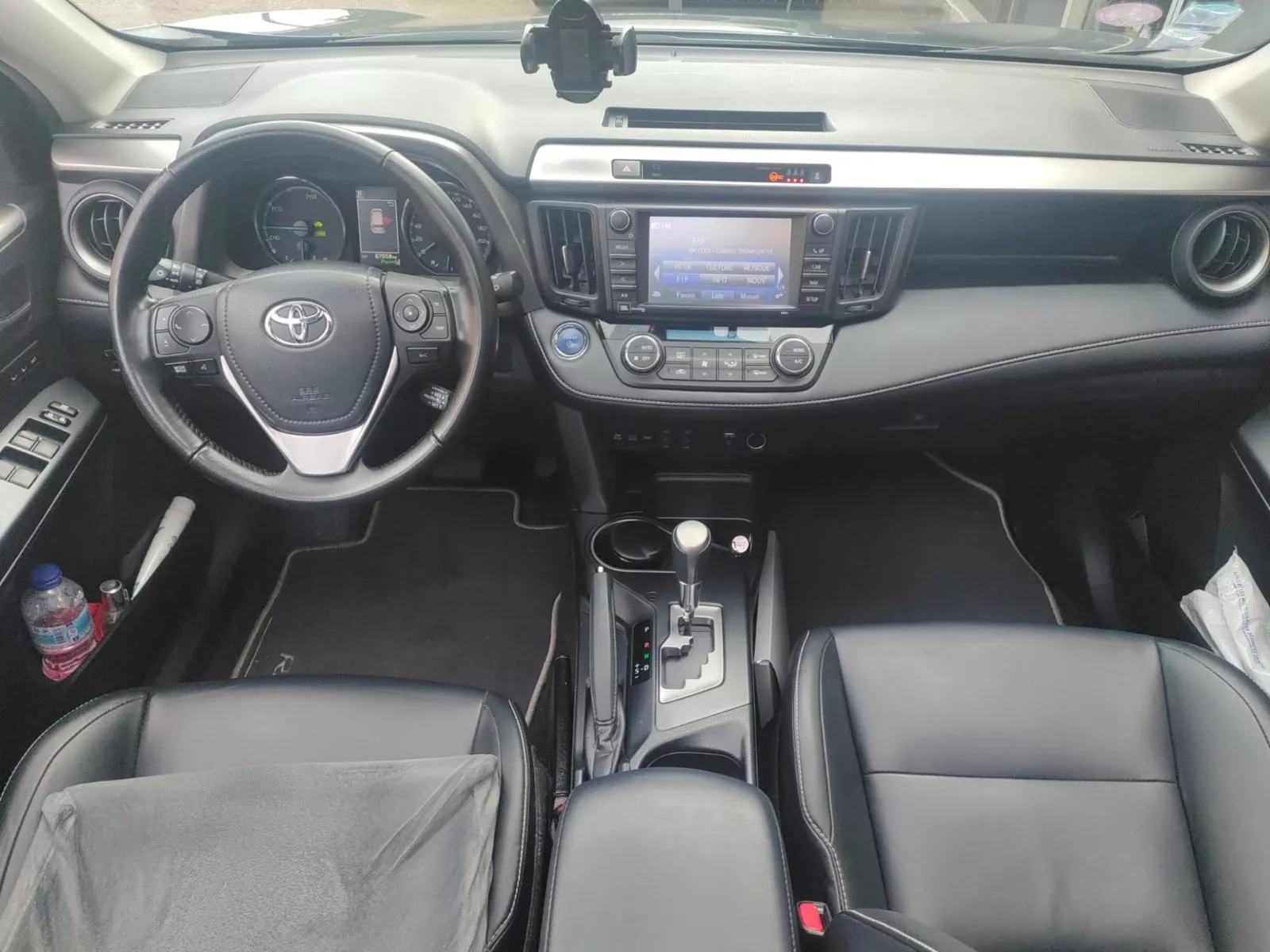 Photo de TOYOTA RAV4