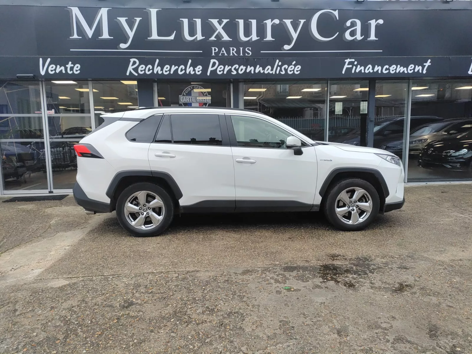 Photo de TOYOTA RAV4 HYBRIDE MY21