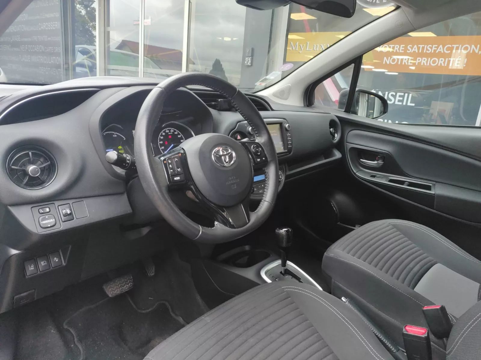 Photo de TOYOTA YARIS