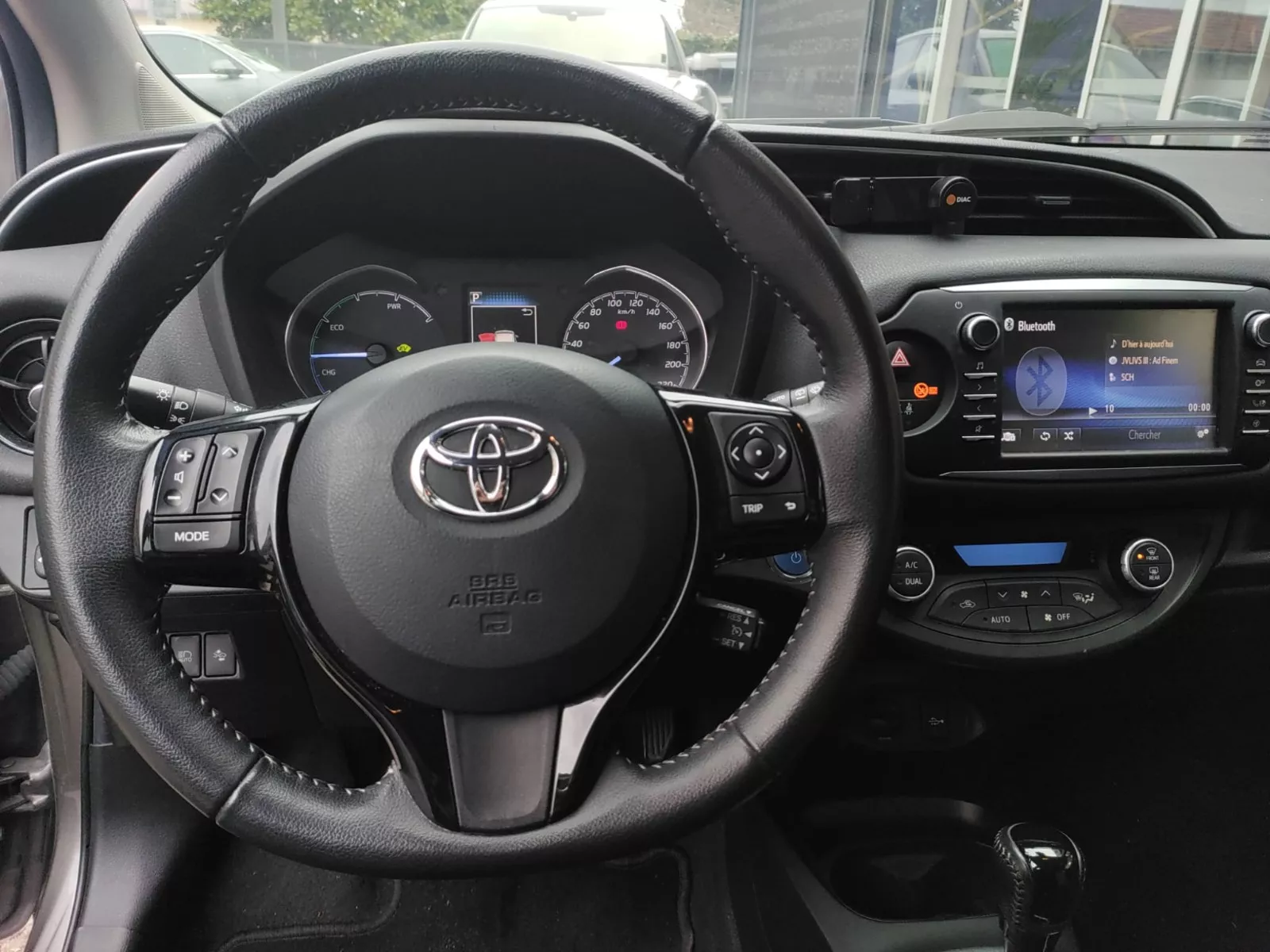 Photo de TOYOTA YARIS