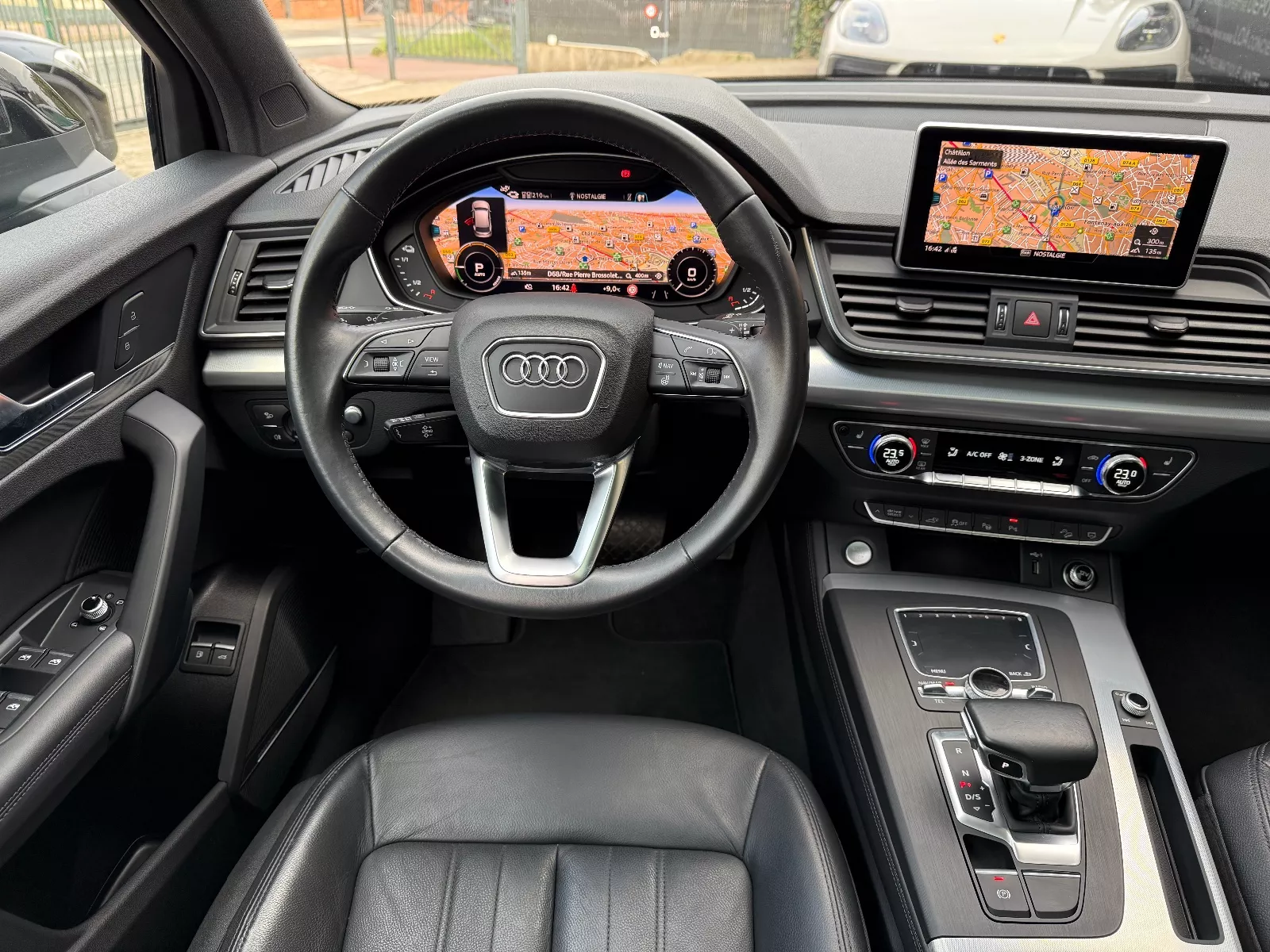 Photo de AUDI Q5