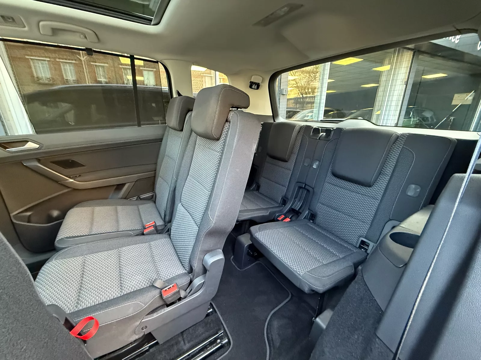 Photo de VOLKSWAGEN TOURAN