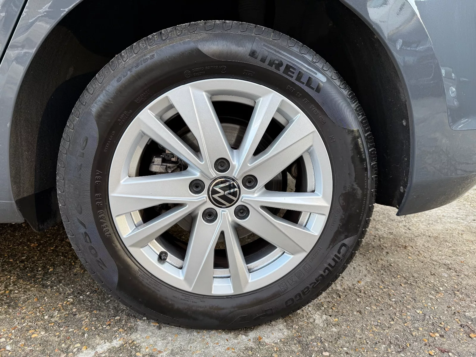 Photo de VOLKSWAGEN TOURAN