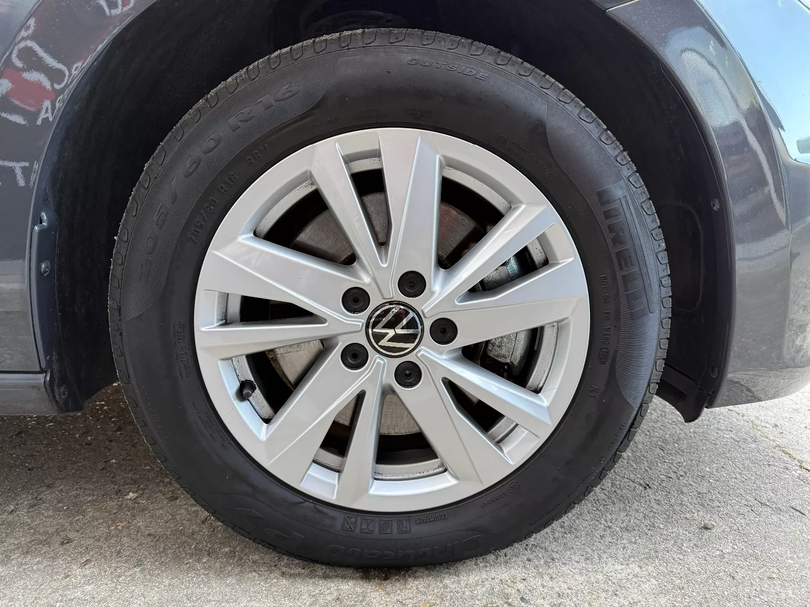 Photo de VOLKSWAGEN TOURAN