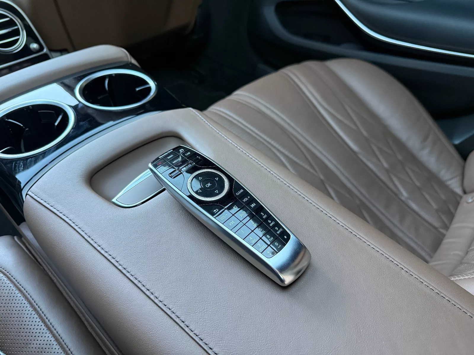 Photo de MERCEDES CLASSE S