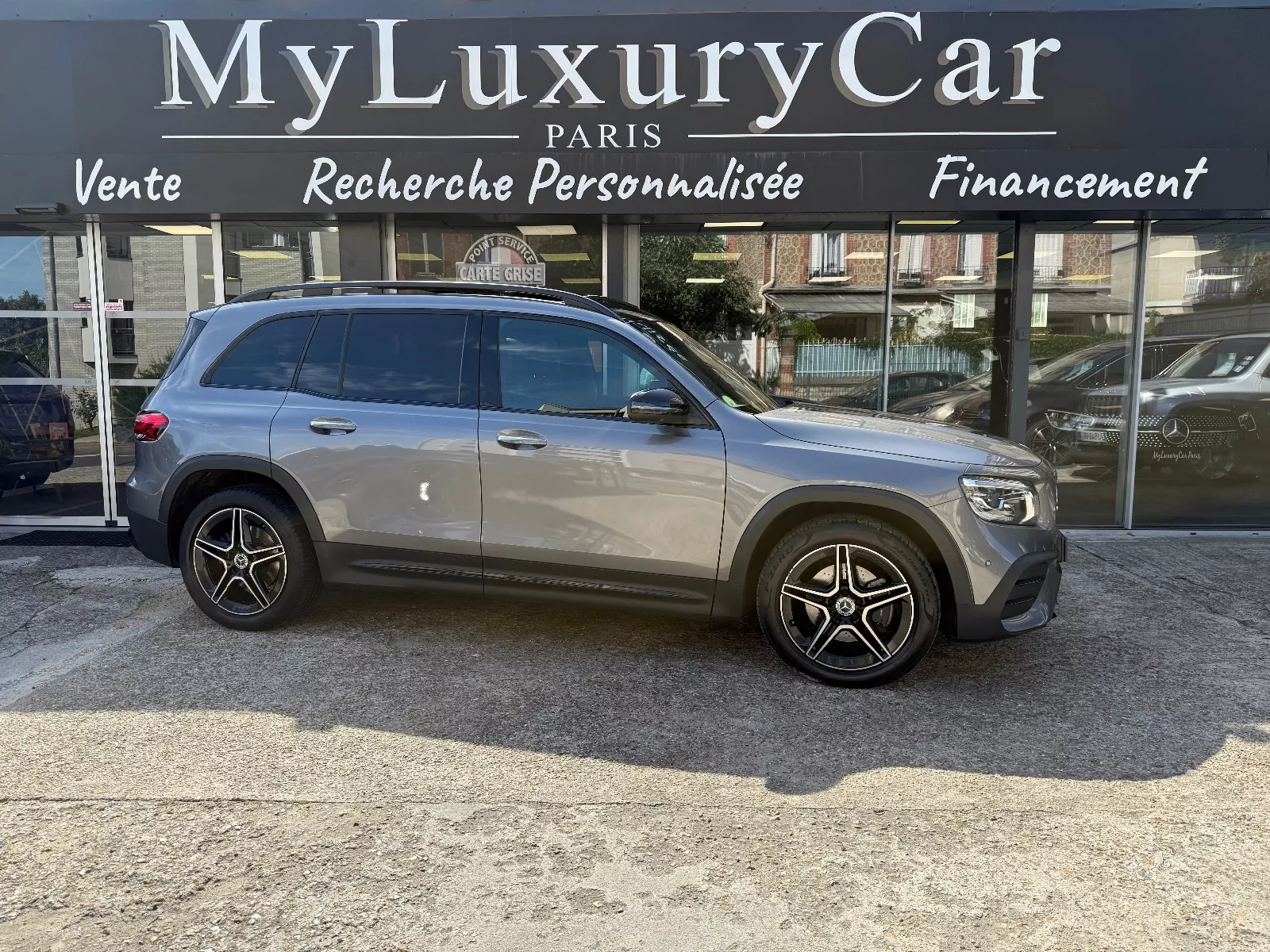 Photo de MERCEDES GLB