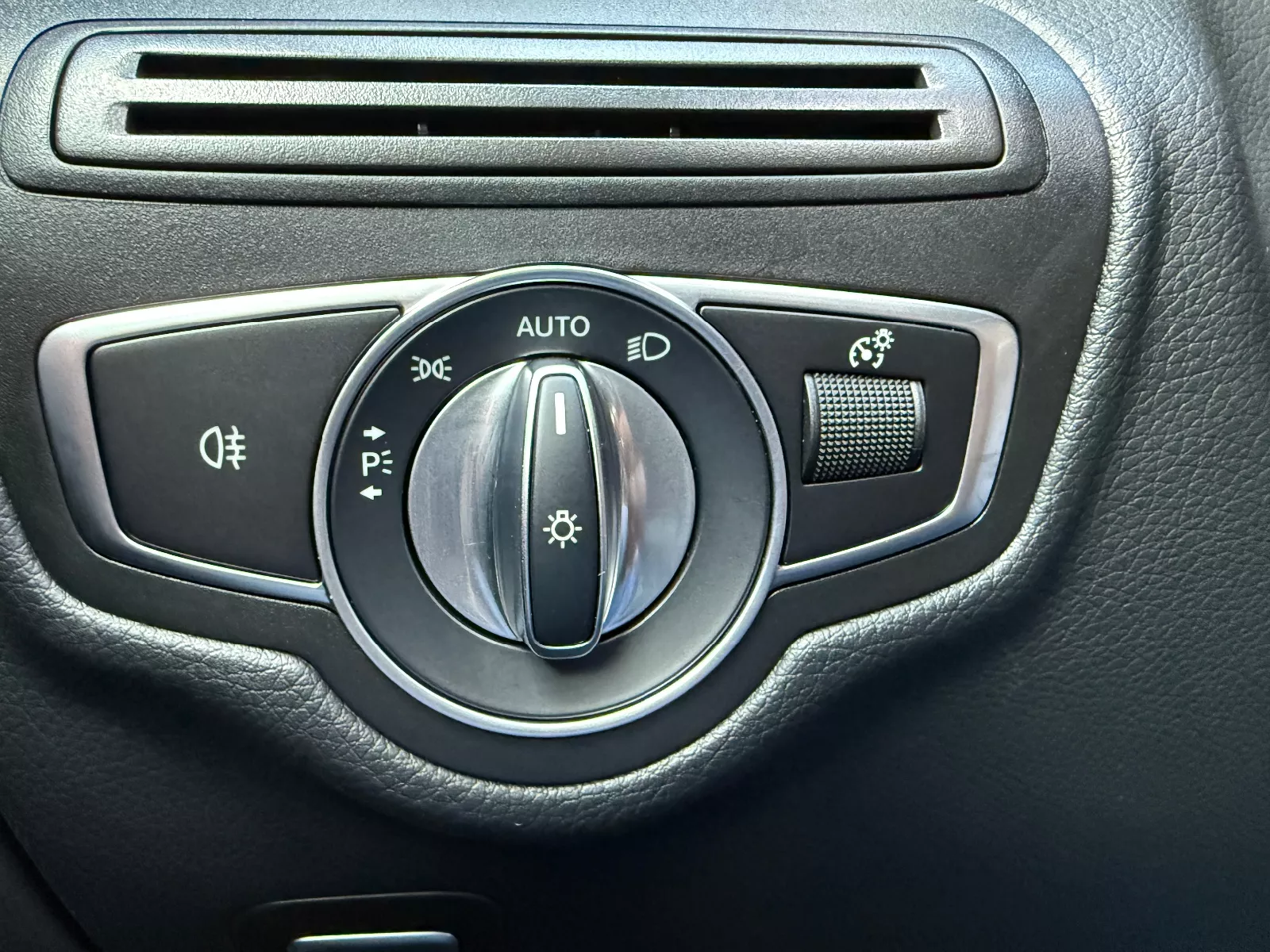 Photo de MERCEDES GLC COUPE