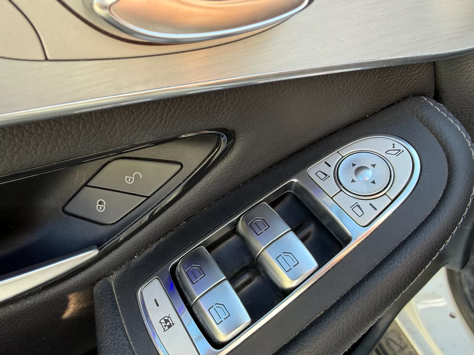 Photo de MERCEDES GLC COUPE