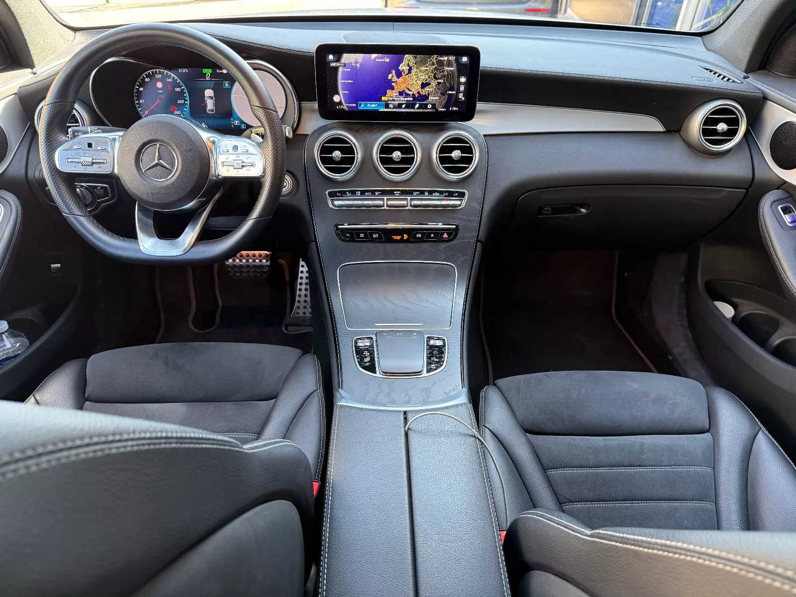 Photo de MERCEDES GLC COUPE