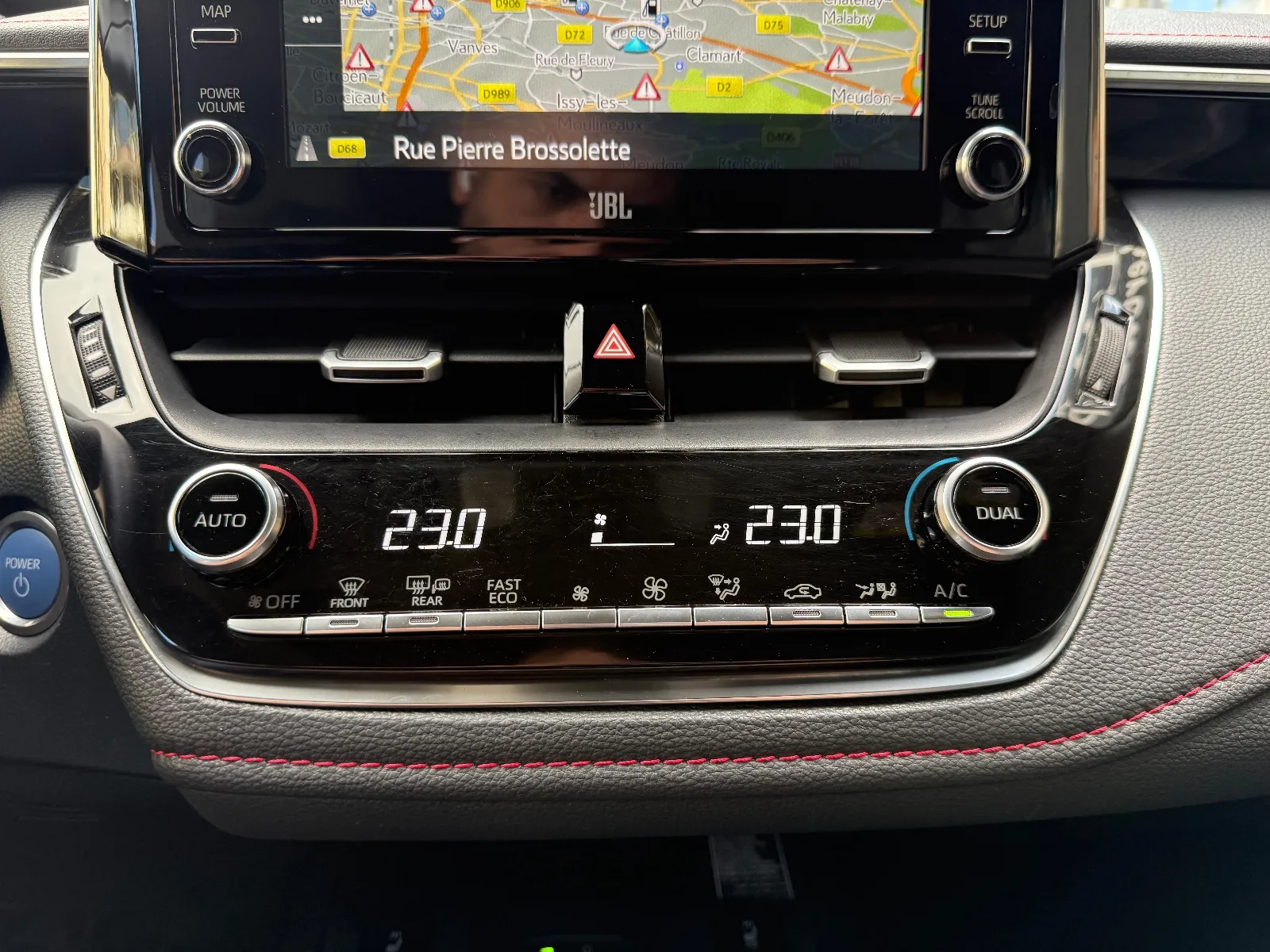 Photo de TOYOTA COROLLA TOURING SPORTS HYBRIDE MY22