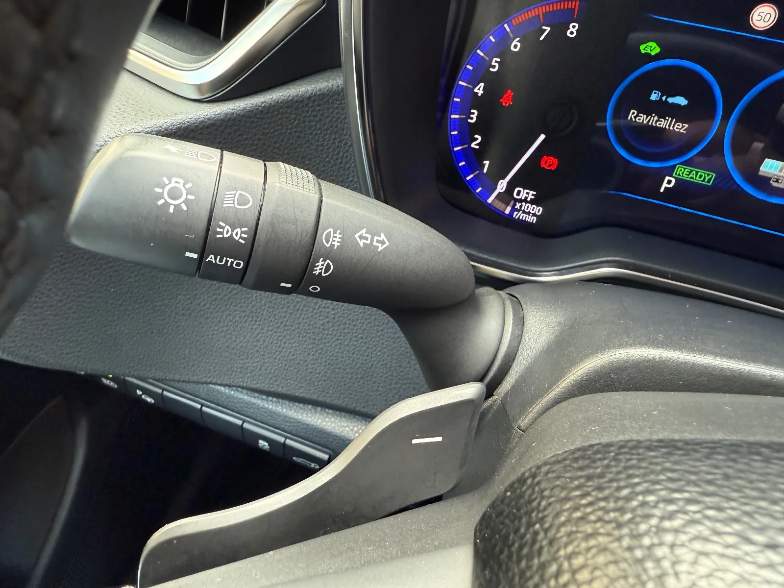 Photo de TOYOTA COROLLA TOURING SPORTS HYBRIDE MY22