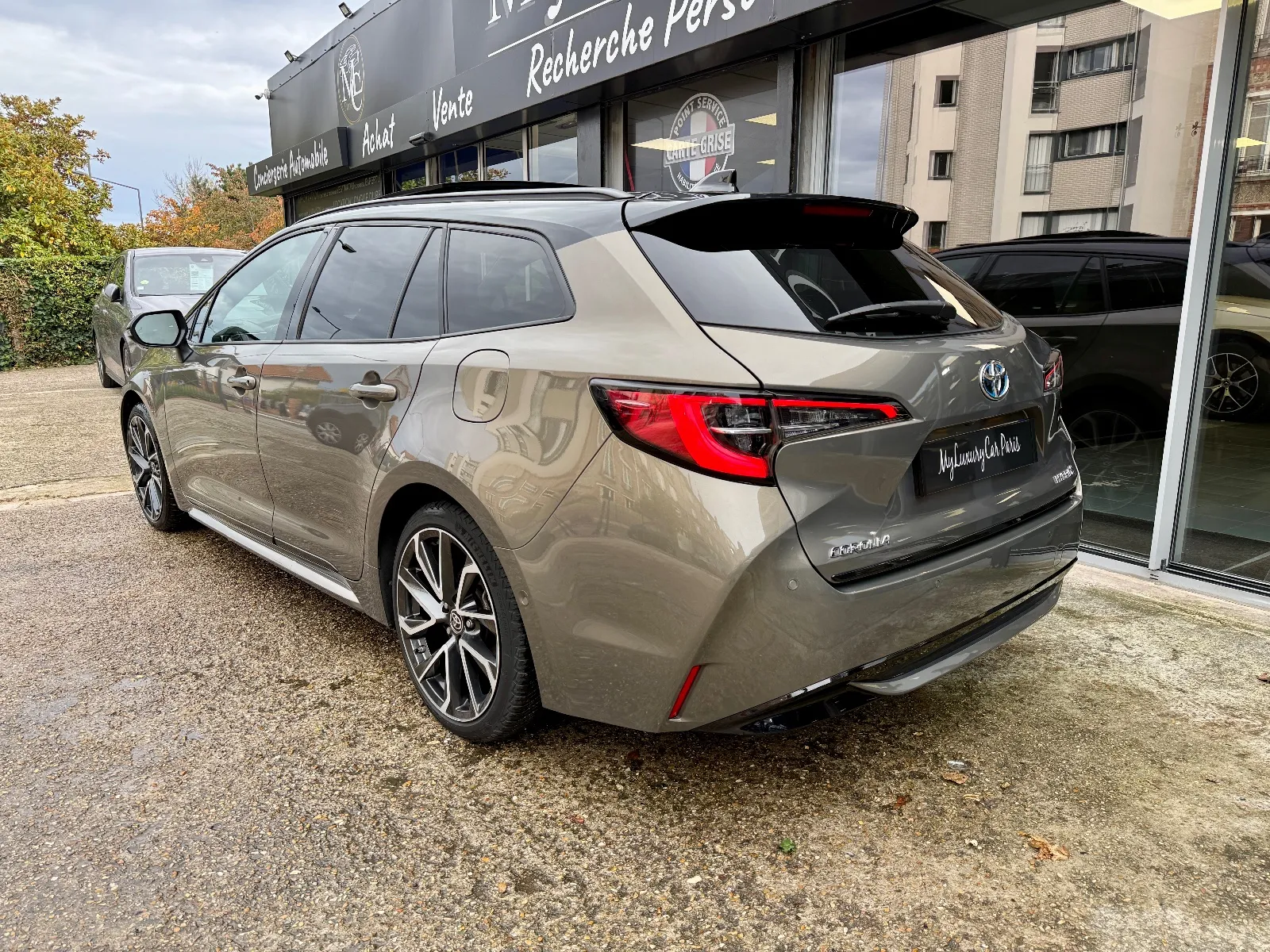 Photo de TOYOTA COROLLA TOURING SPORTS HYBRIDE MY22