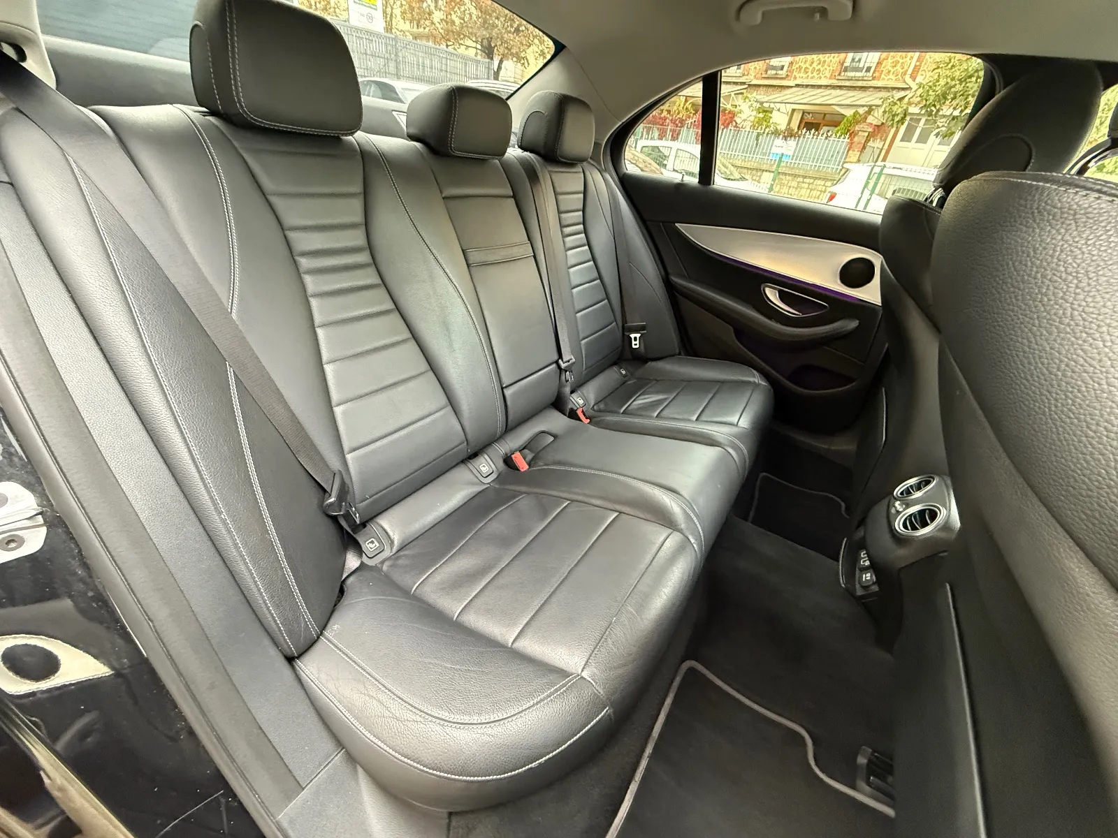 Photo de MERCEDES CLASSE E