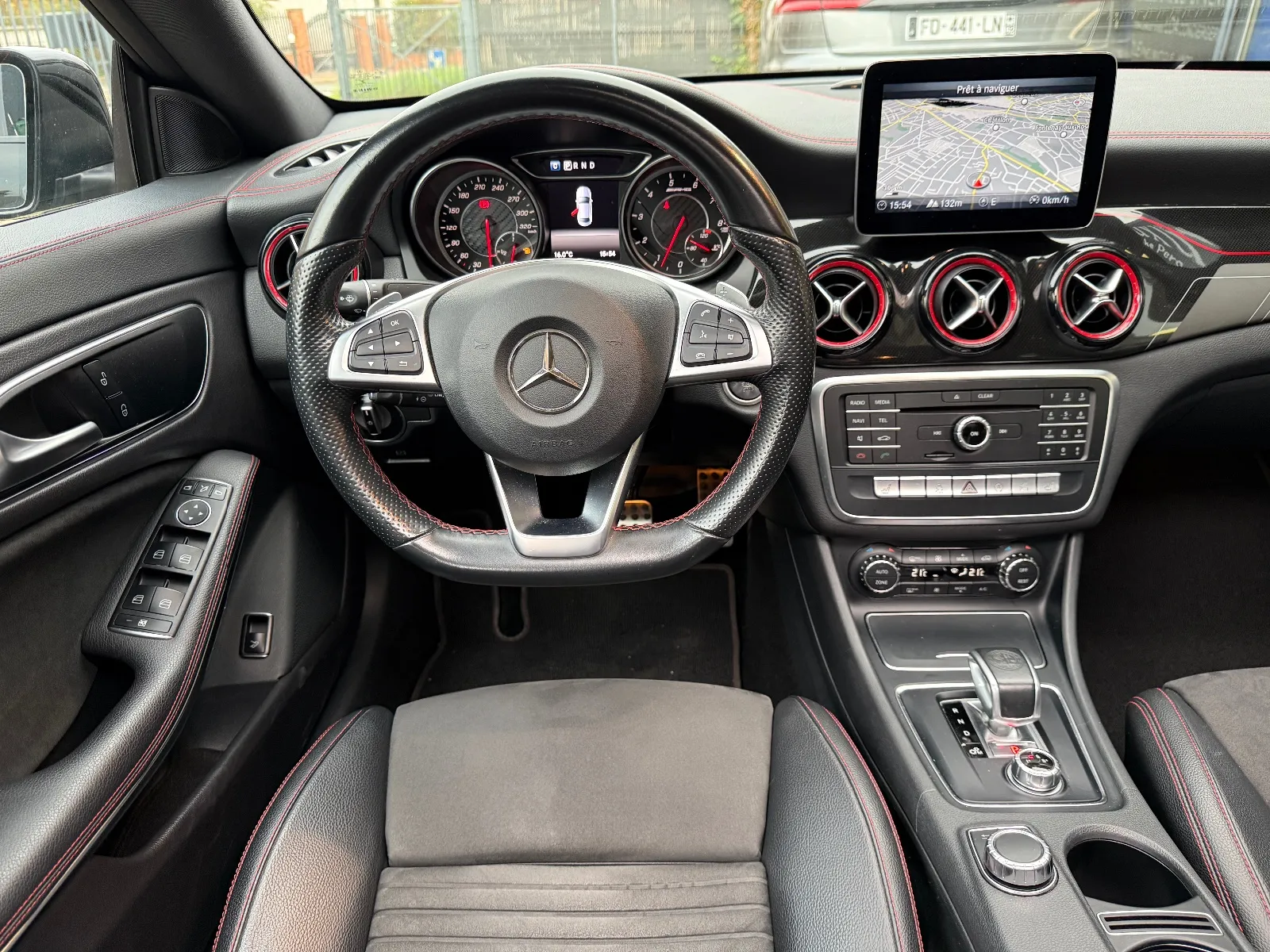 Photo de MERCEDES CLASSE CLA