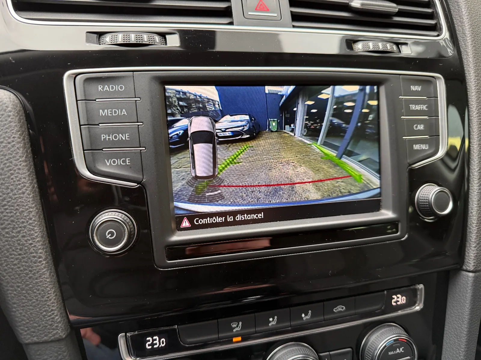 Photo de VOLKSWAGEN GOLF