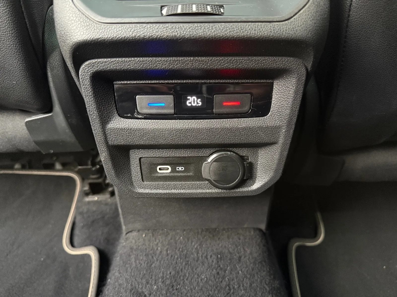 Photo de VOLKSWAGEN TIGUAN