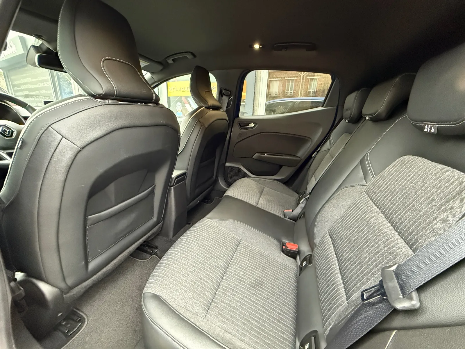 Photo de RENAULT CLIO V