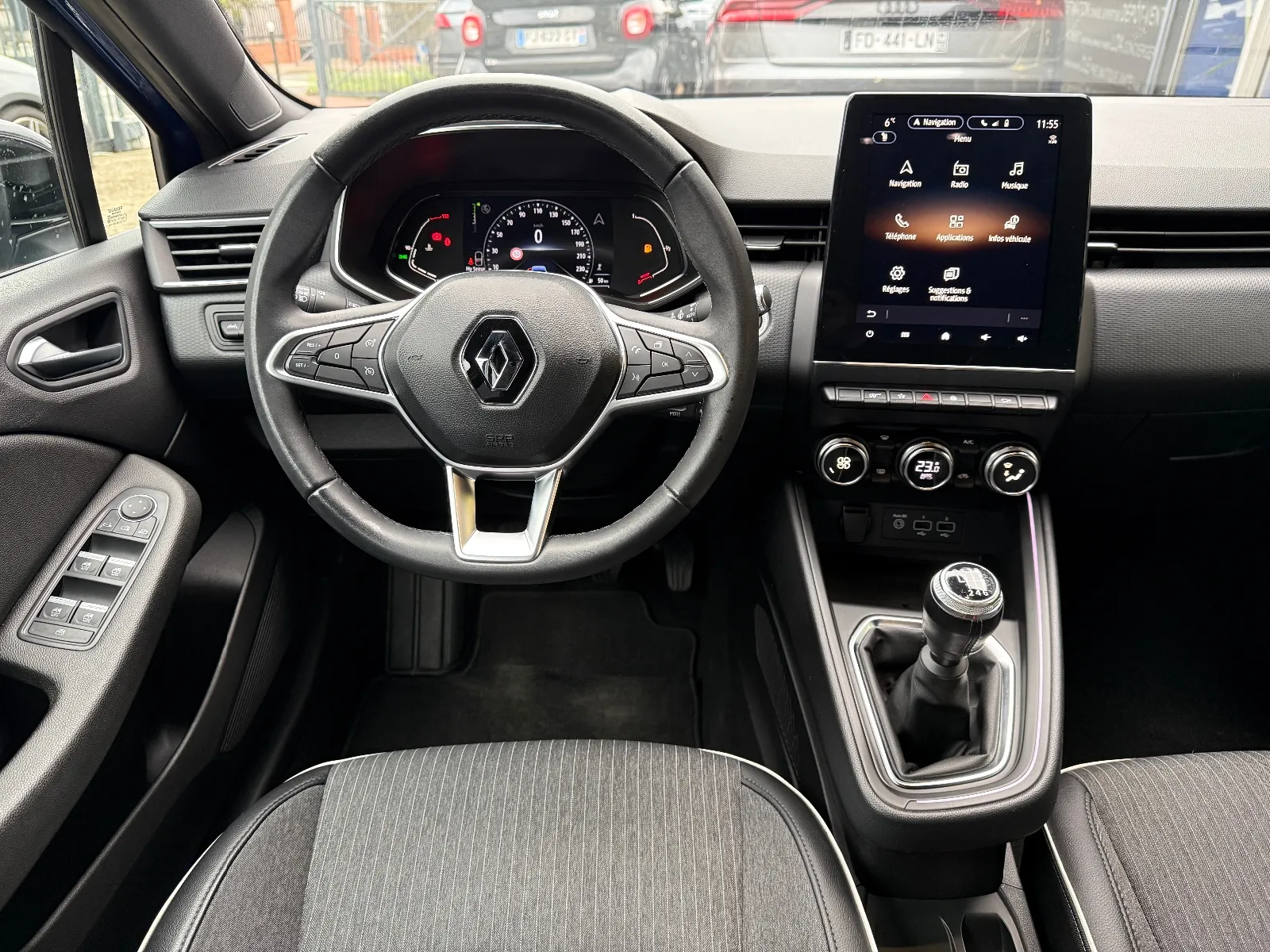 Photo de RENAULT CLIO V