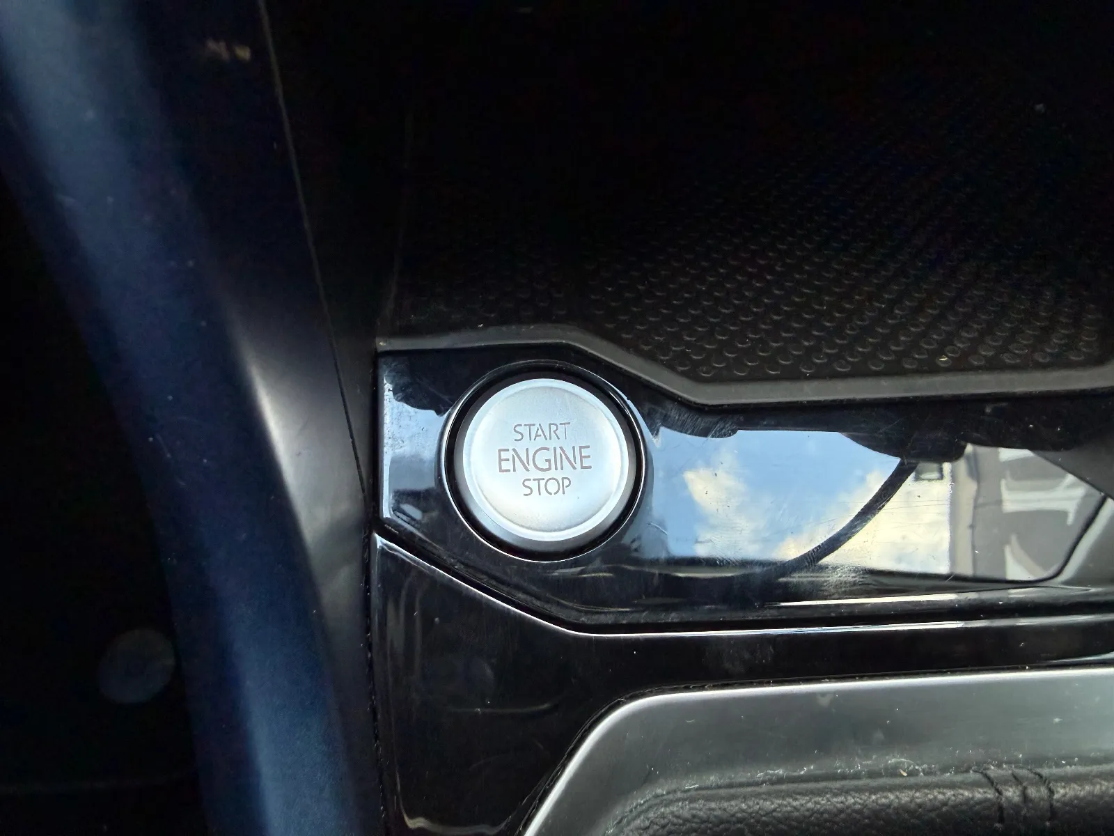 Photo de VOLKSWAGEN T-ROC