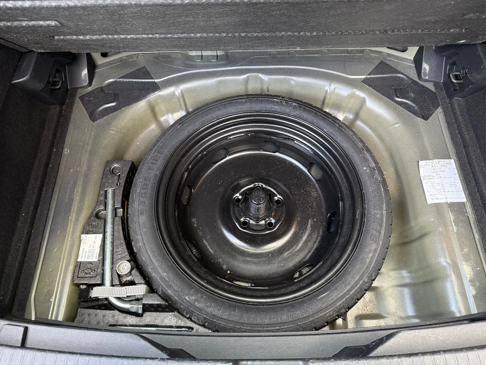 Photo de VOLKSWAGEN T-ROC