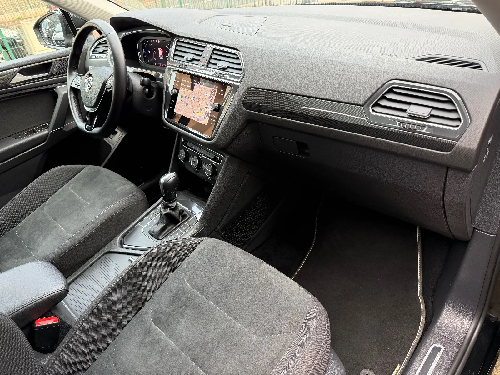 Photo de VOLKSWAGEN TIGUAN