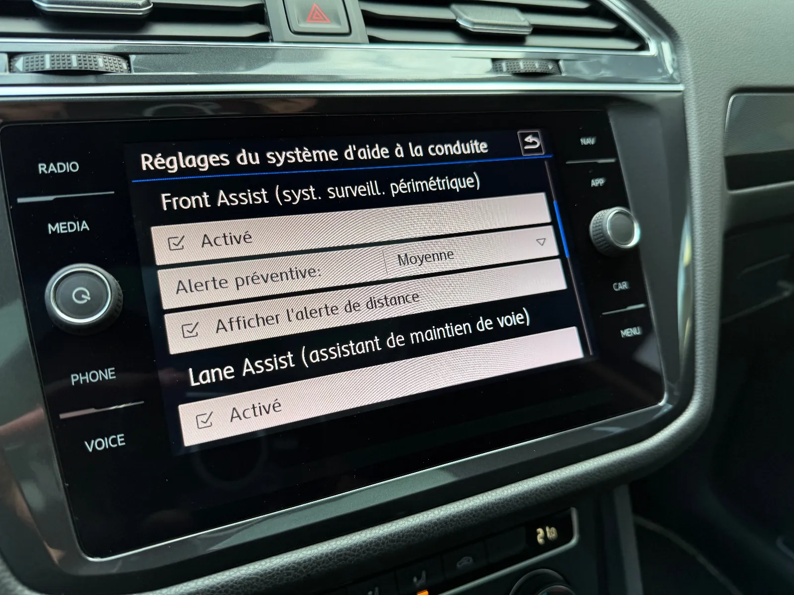 Photo de VOLKSWAGEN TIGUAN