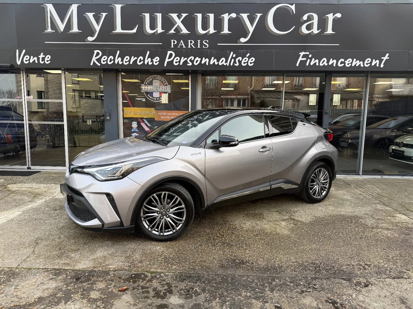 Photo de TOYOTA C-HR HYBRIDE MY22