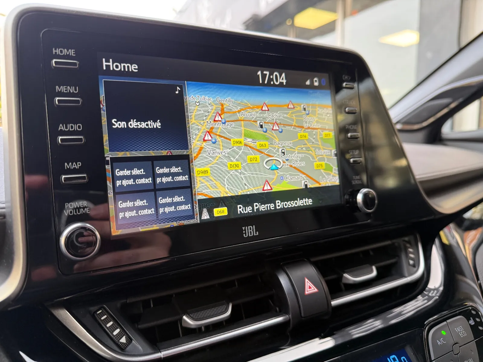 Photo de TOYOTA C-HR HYBRIDE MY22