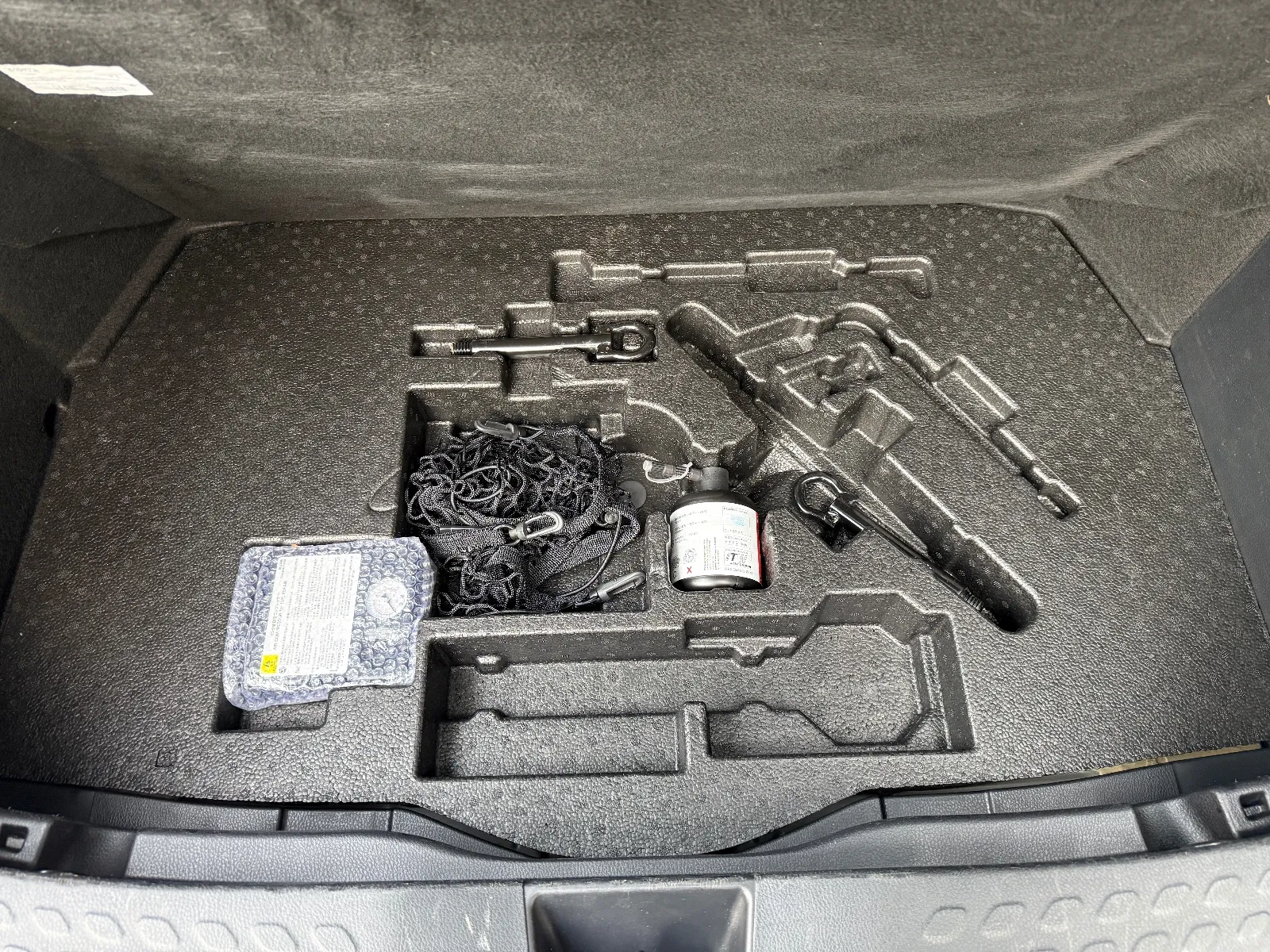 Photo de TOYOTA C-HR HYBRIDE MY22