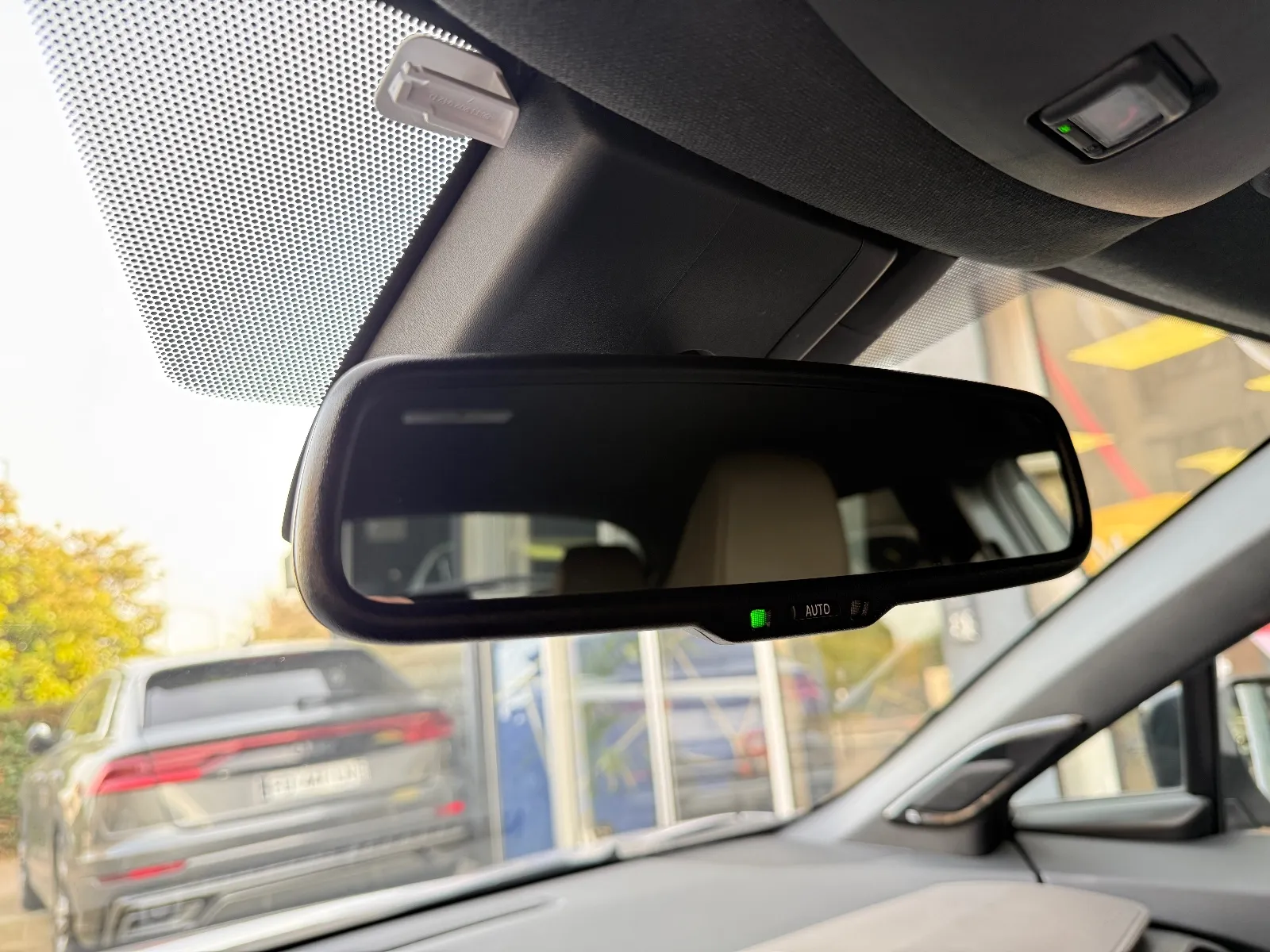 Photo de TOYOTA C-HR HYBRIDE MY22