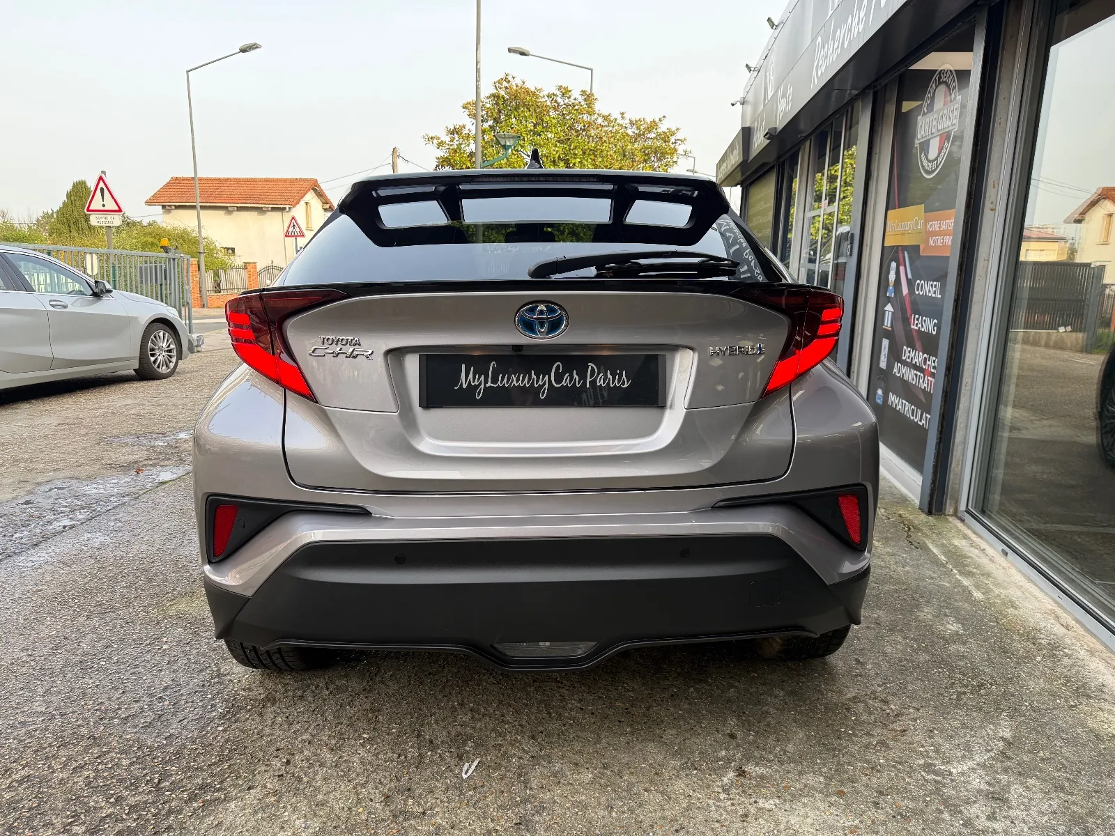 Photo de TOYOTA C-HR HYBRIDE MY22