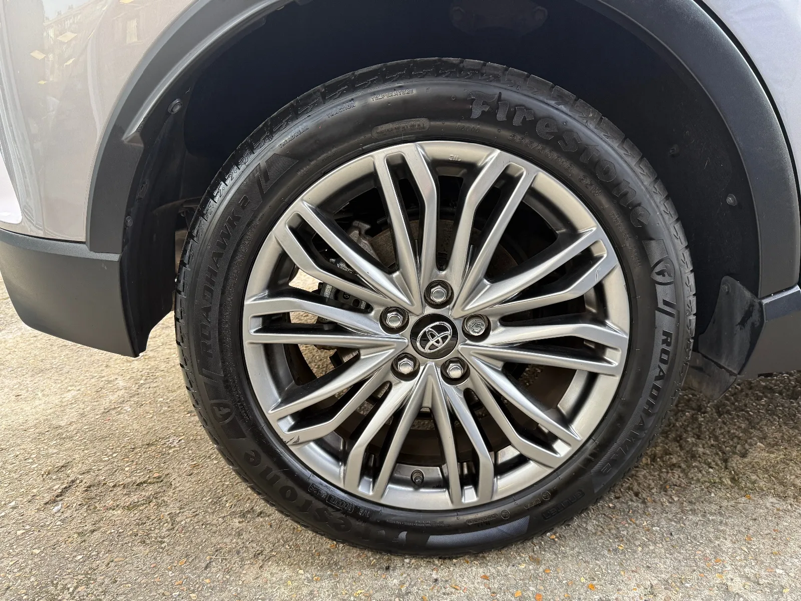 Photo de TOYOTA C-HR HYBRIDE MY22