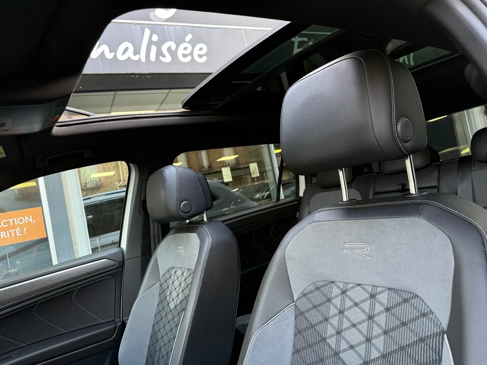 Photo de VOLKSWAGEN TIGUAN