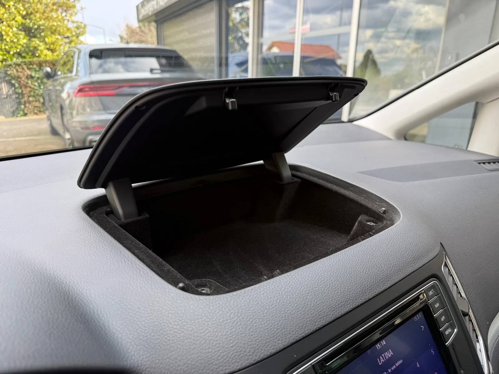 Photo de VOLKSWAGEN SHARAN