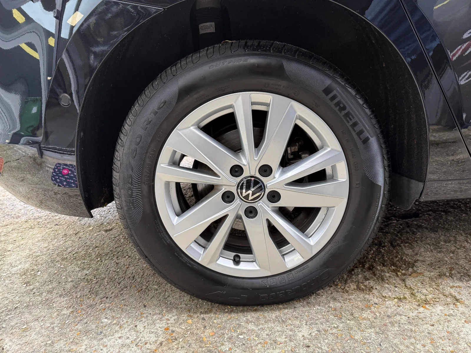 Photo de VOLKSWAGEN TOURAN