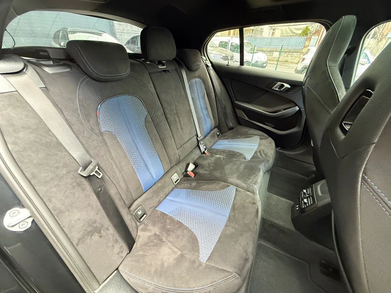 Photo de BMW SERIE 1