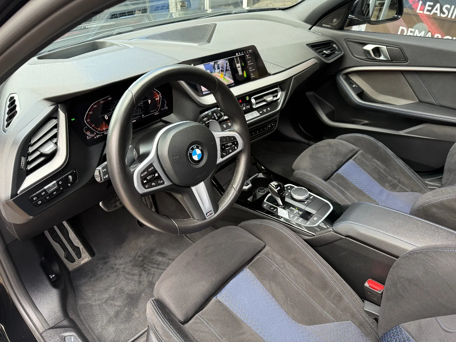 Photo de BMW SERIE 1