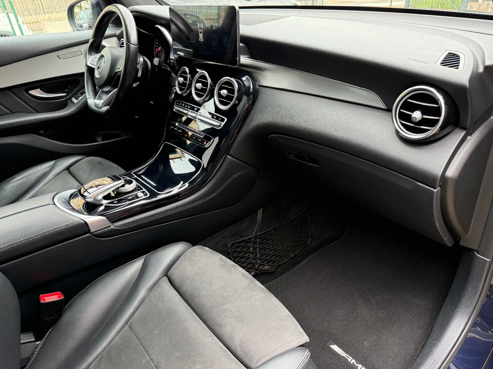 Photo de MERCEDES GLC