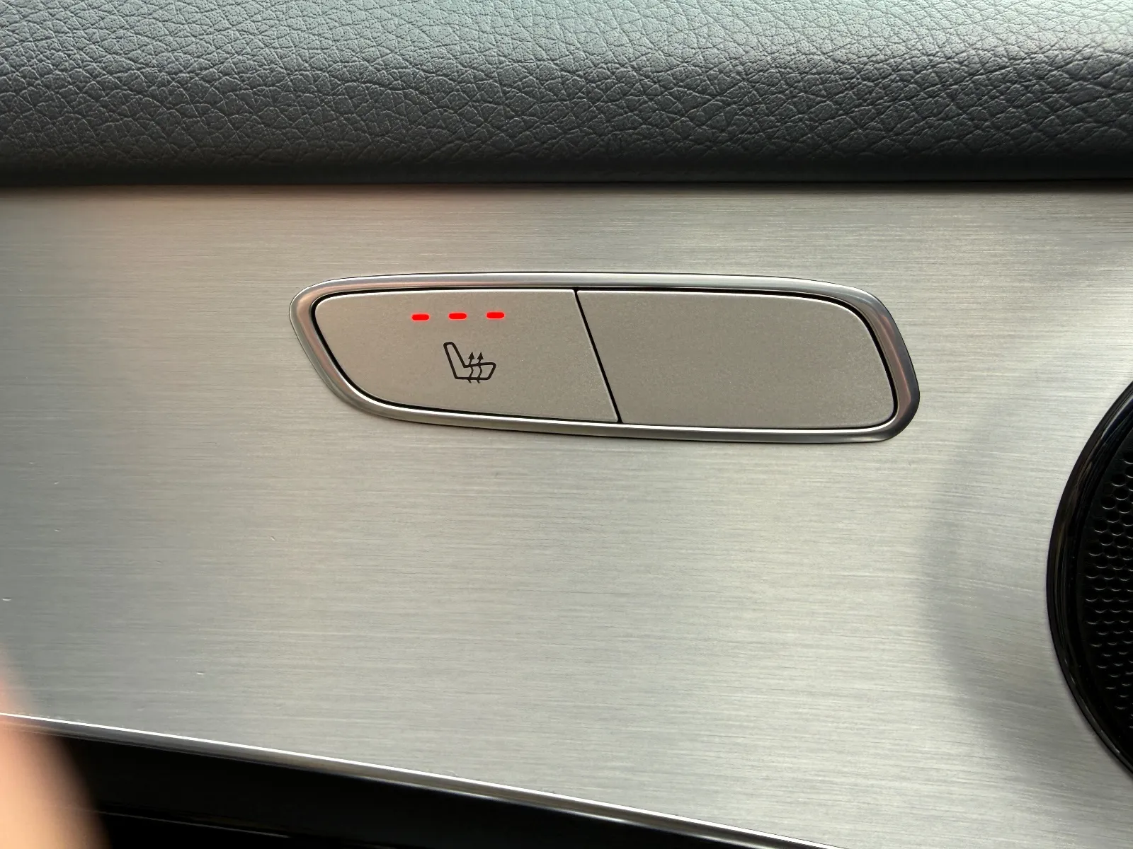 Photo de MERCEDES GLC