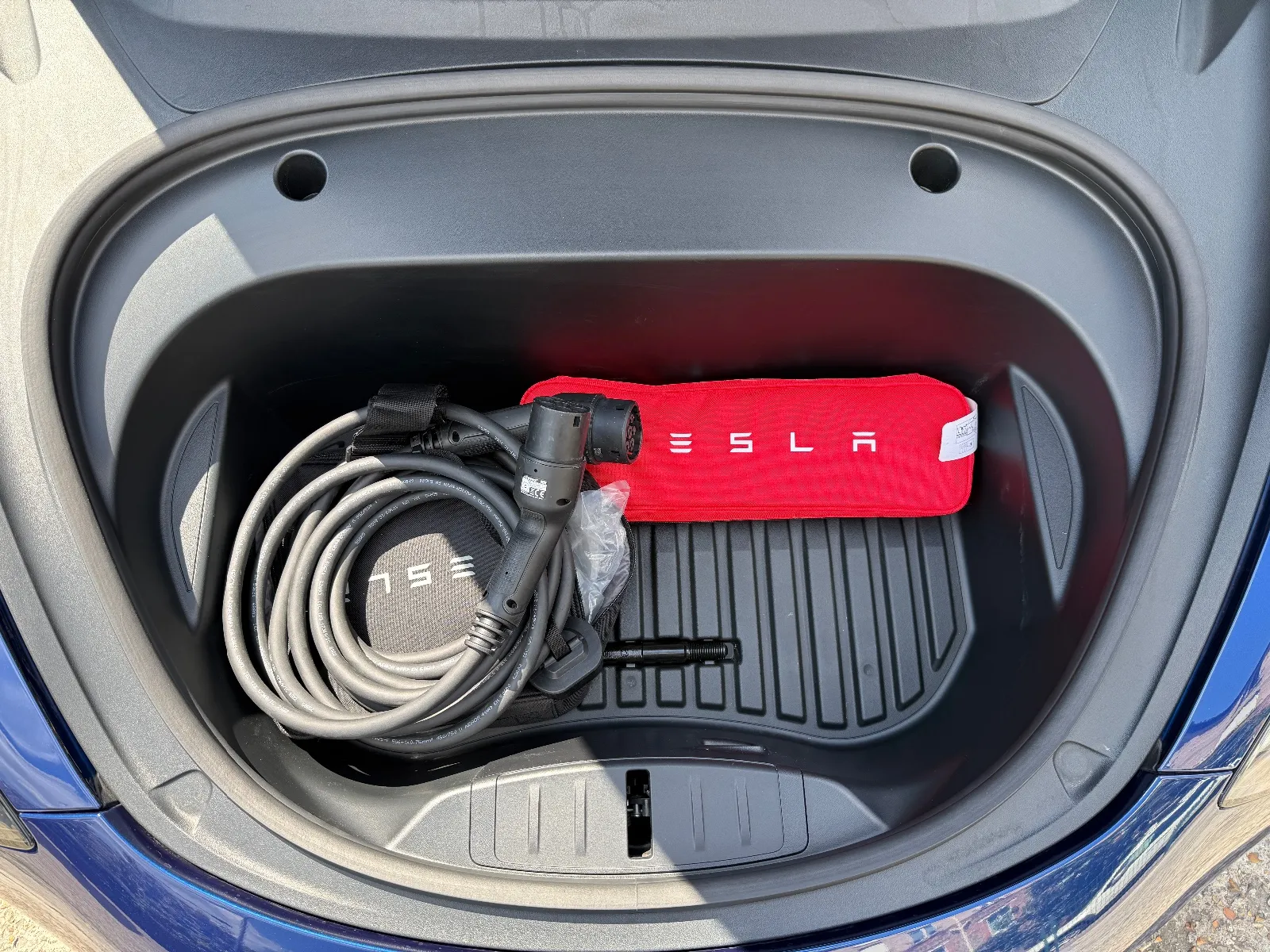Photo de TESLA MODEL 3