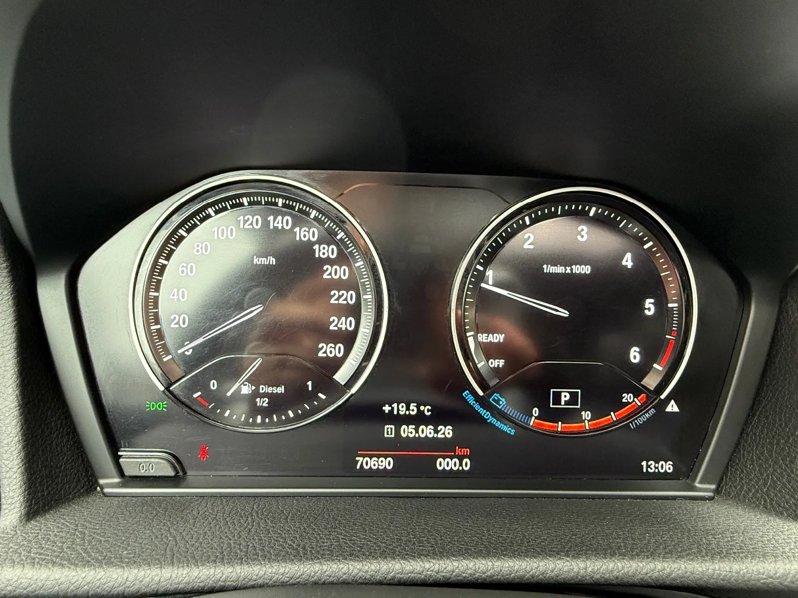 Photo de BMW SERIE 2