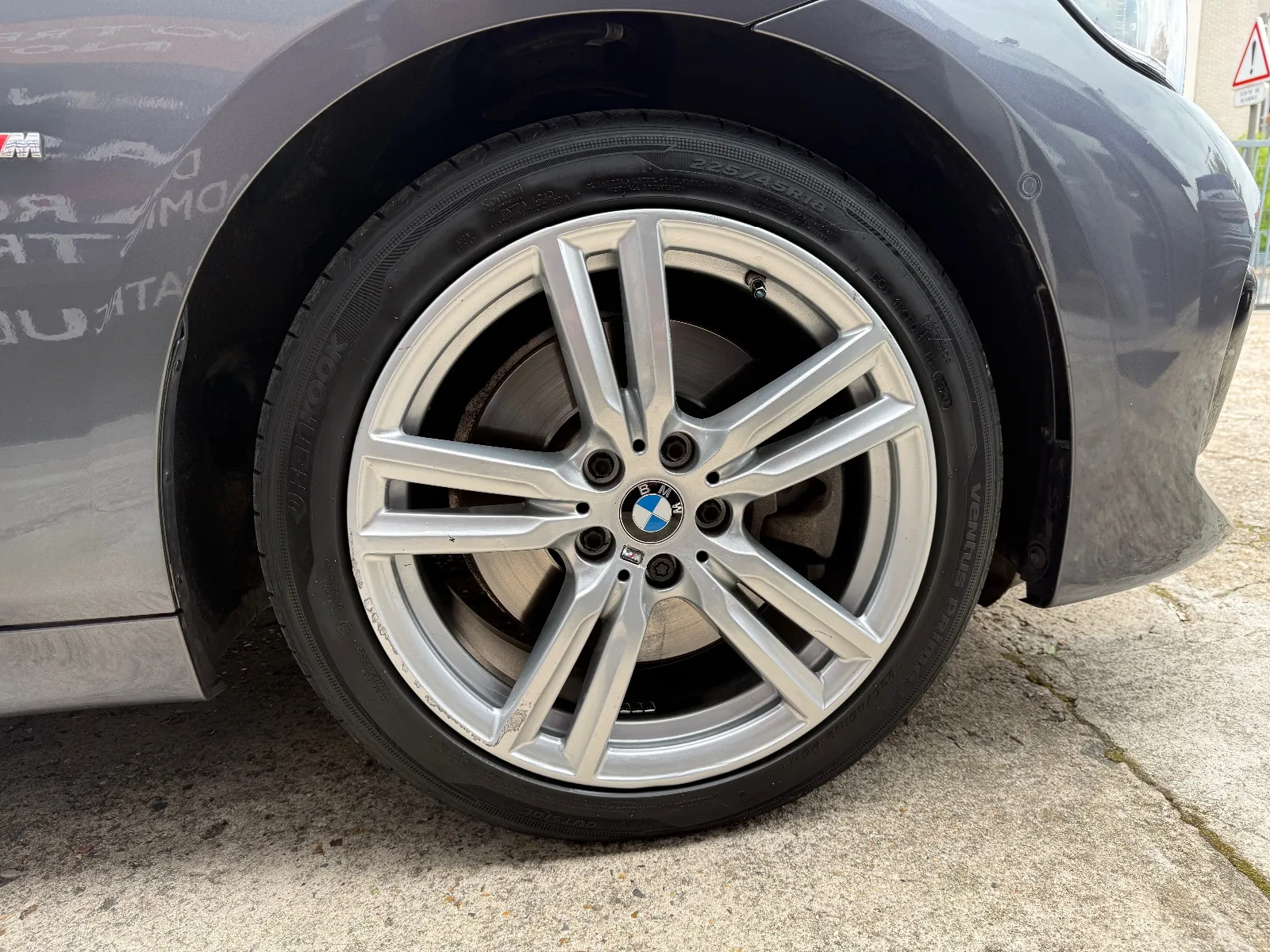 Photo de BMW SERIE 2
