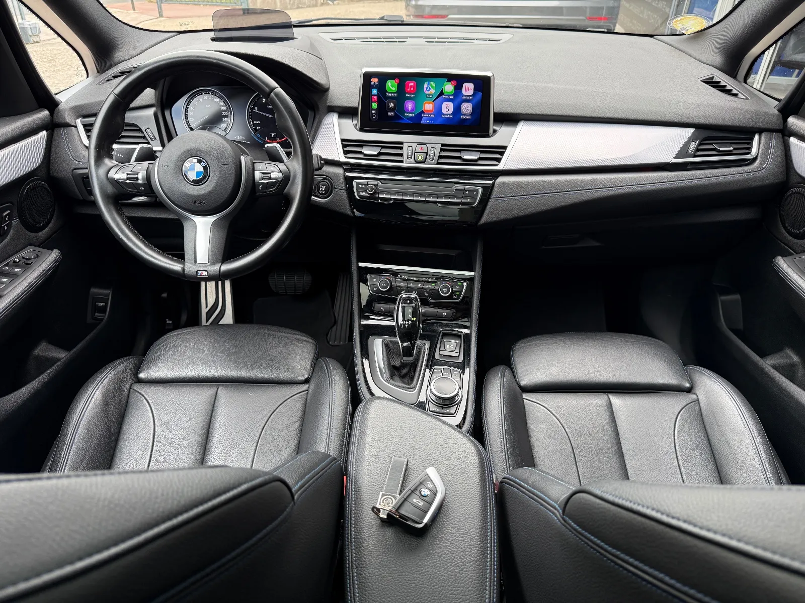 Photo de BMW SERIE 2