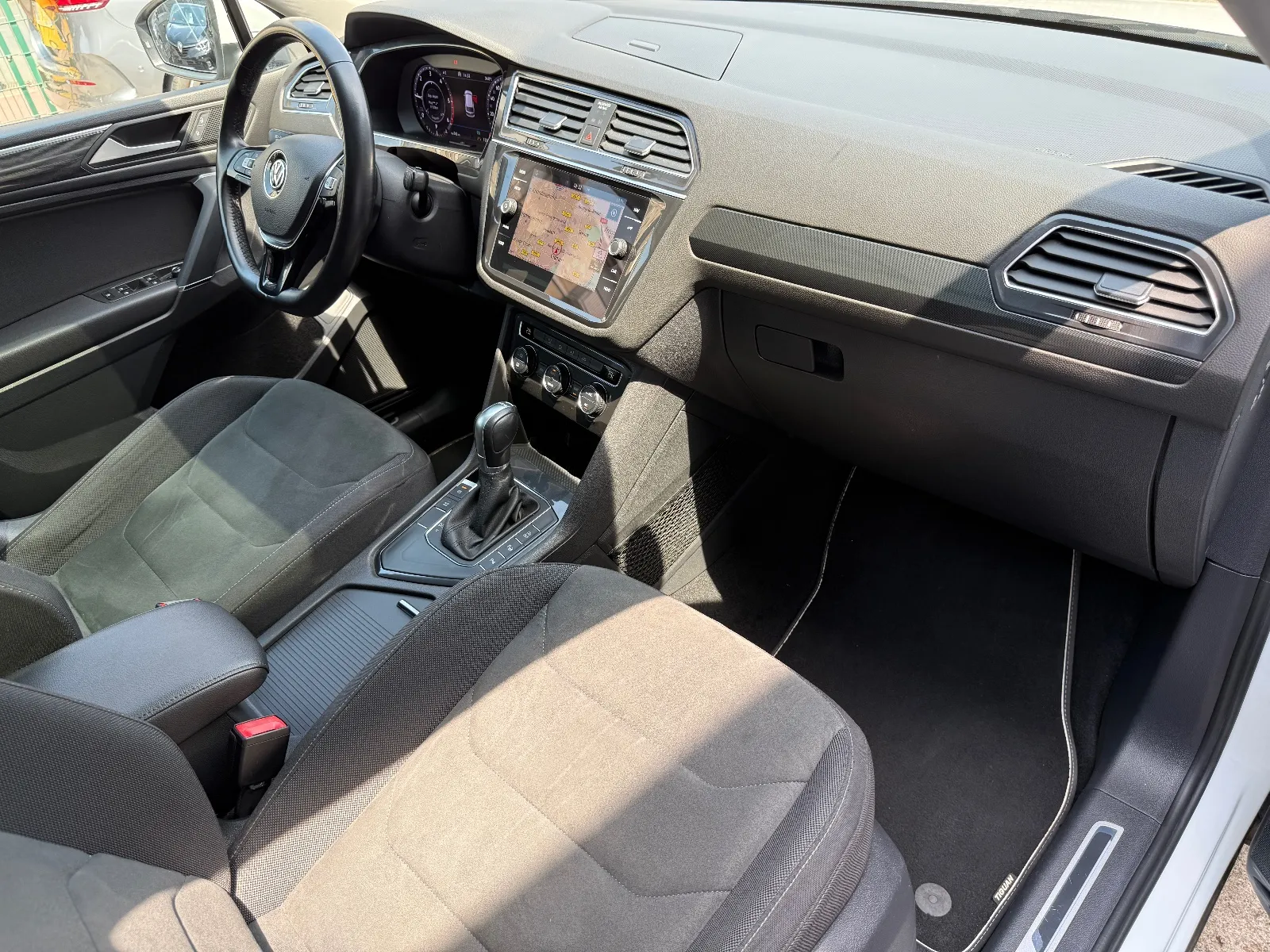 Photo de VOLKSWAGEN TIGUAN