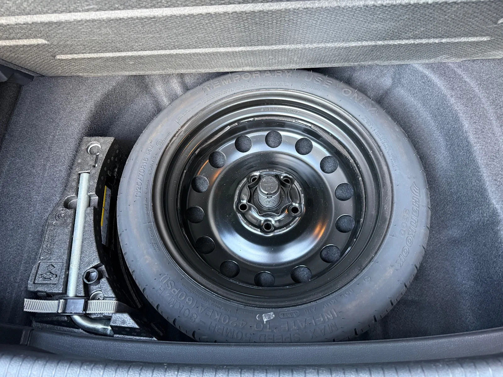 Photo de VOLKSWAGEN GOLF