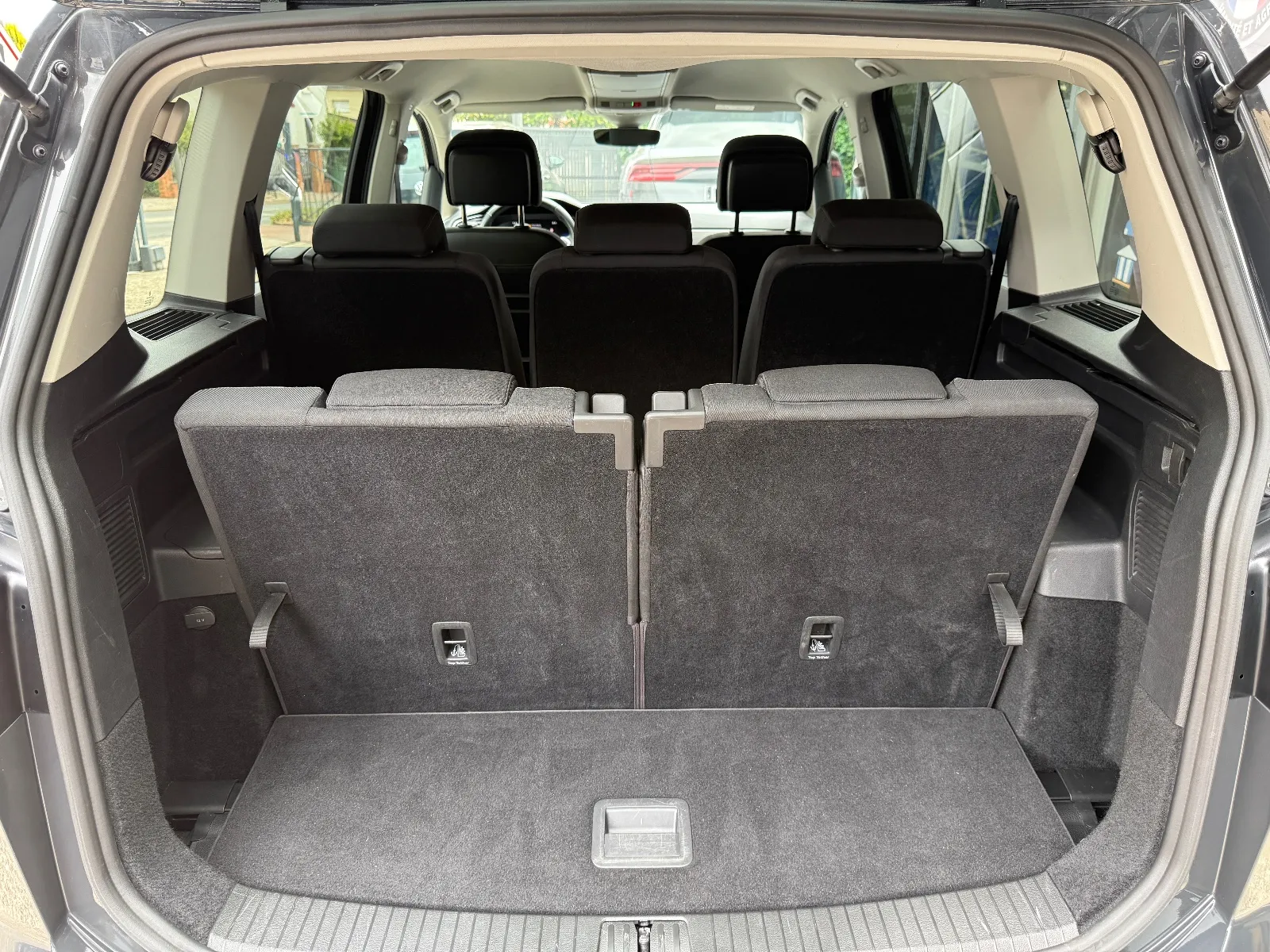 Photo de VOLKSWAGEN TOURAN