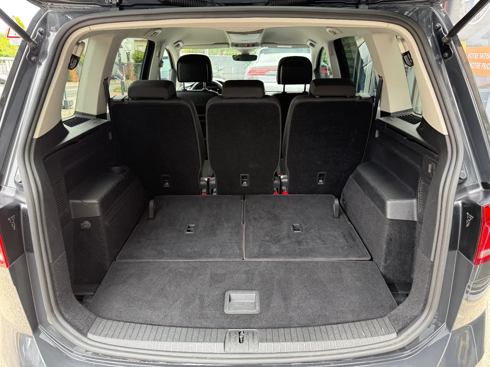 Photo de VOLKSWAGEN TOURAN