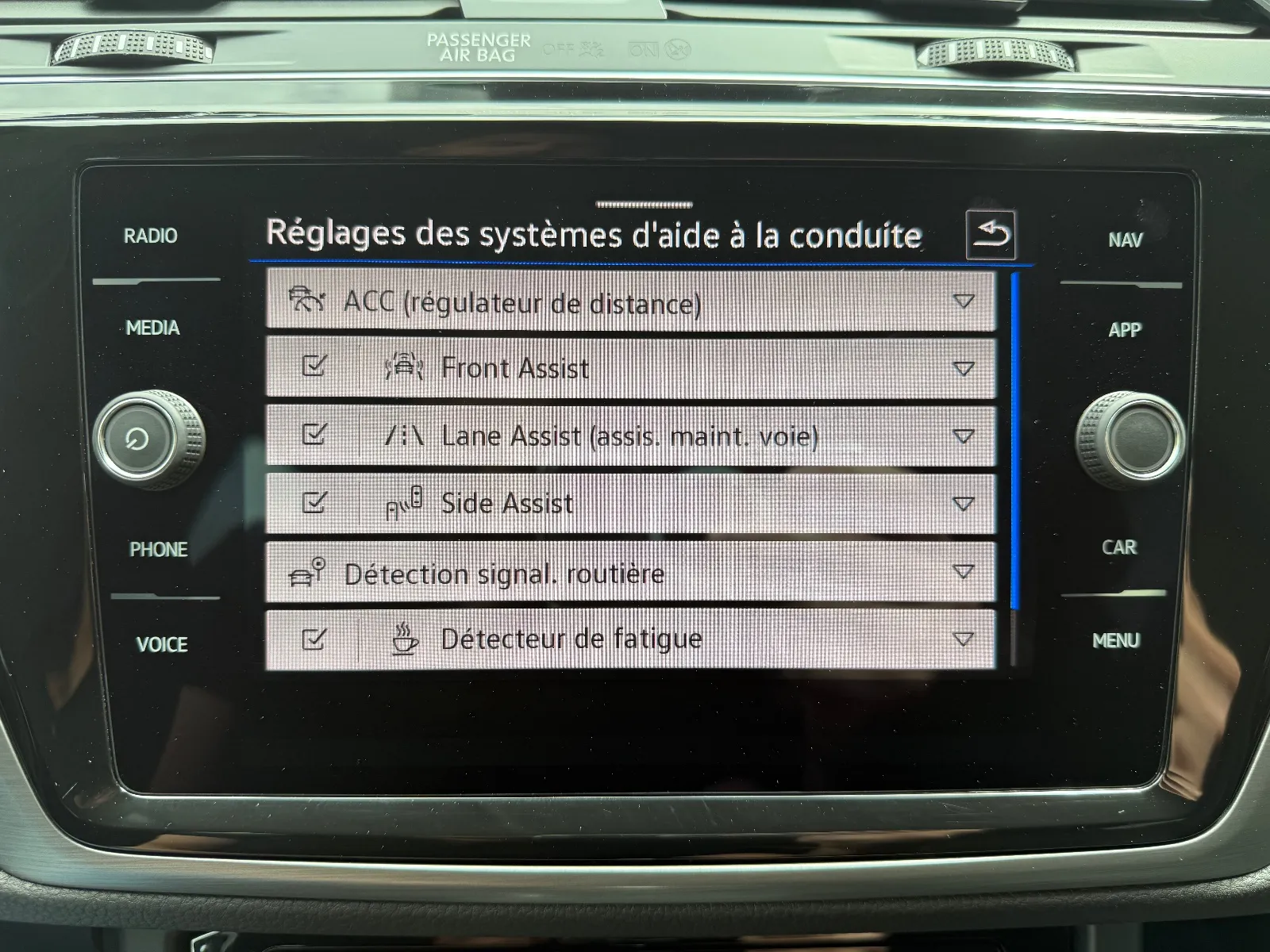 Photo de VOLKSWAGEN TOURAN