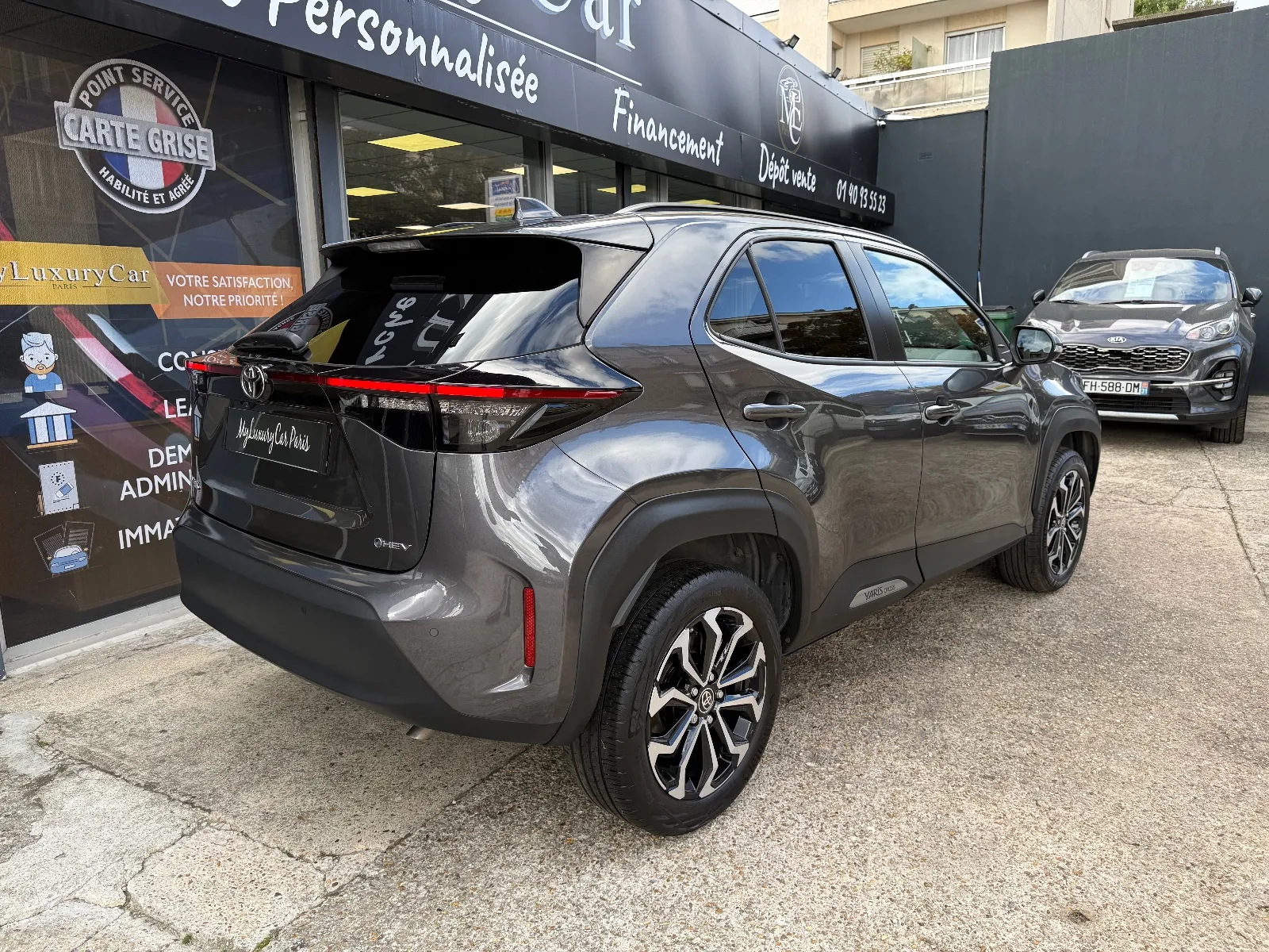 Photo de TOYOTA YARIS CROSS HYBRIDE MY22